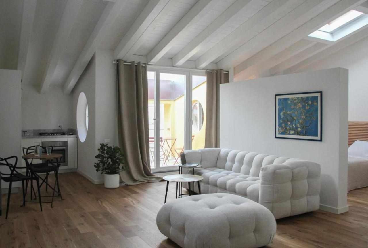 Waterfront Balcony I Grani 4 Resort Style Suite Ливорно Екстериор снимка