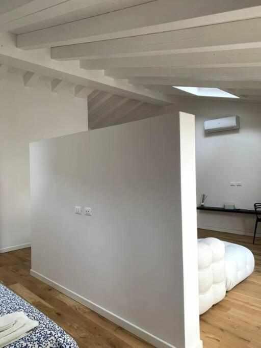 Waterfront Balcony I Grani 4 Resort Style Suite Ливорно Екстериор снимка